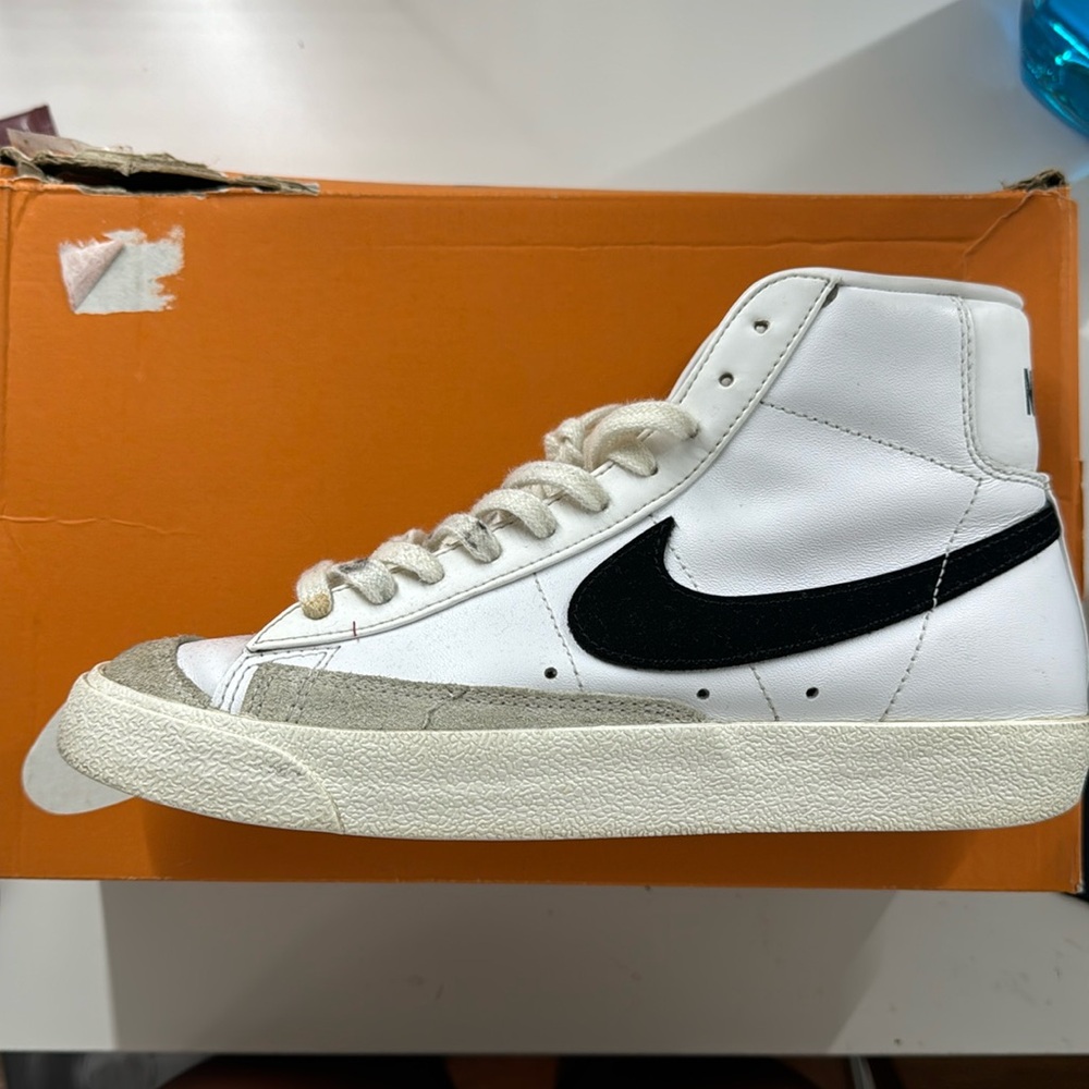 Men’s Nike blazer mid ‘77 vintage